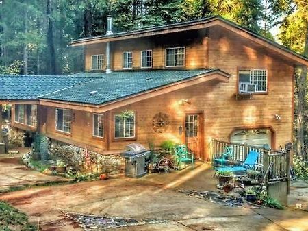 A Lovely Cabin House At Way Woods Retreat With Outdoor Hot Tub! - By Sacred Hub Mgmt Foresthill Bagian luar foto